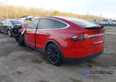 2019 Tesla Model X 100D/75D/Long Range from USA, damaged, VIN 5YJXCBE20KF192231